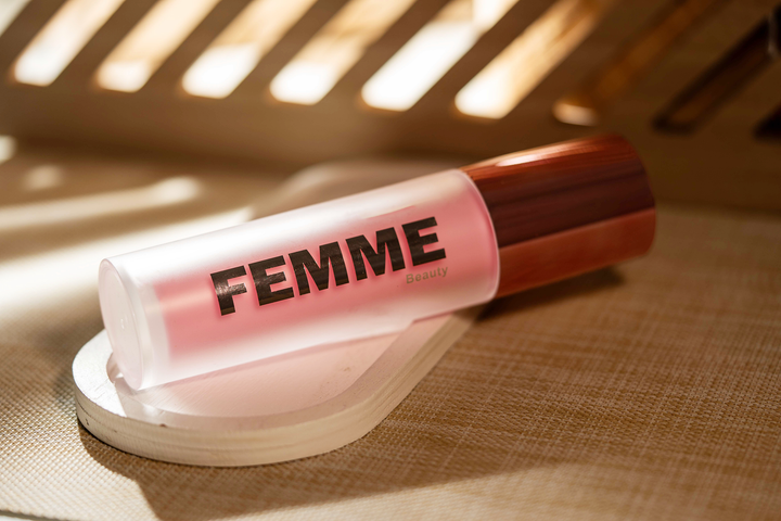 Green Plum Refreshing Cleaning Gel